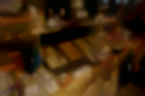 December Gift Market